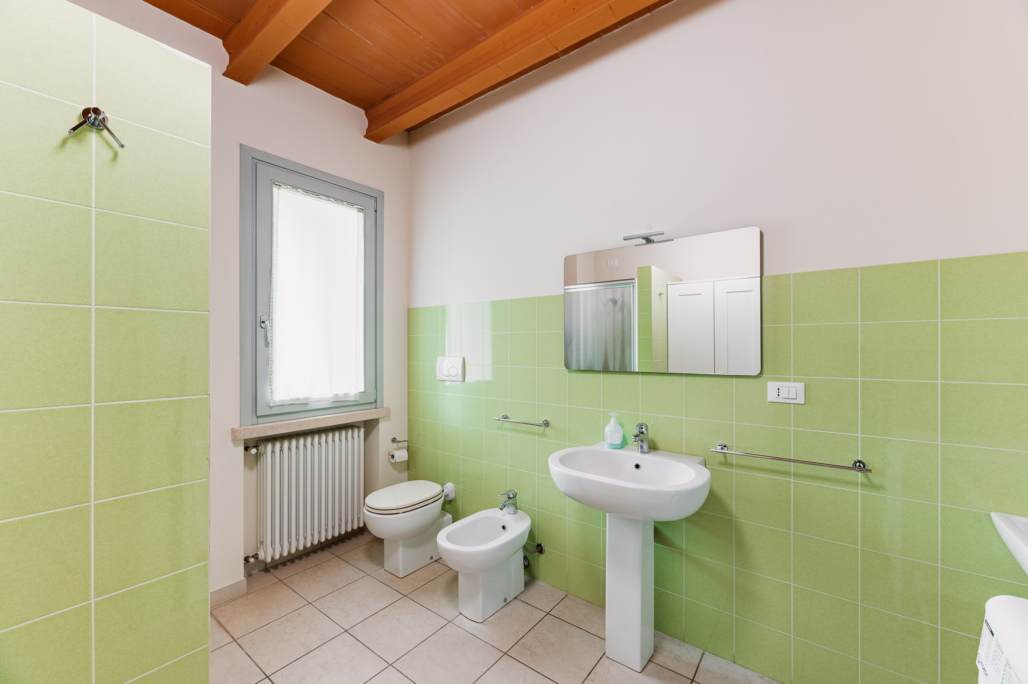 Corte Bongiovanna, Casa Vacanze, Alloggio Azalea